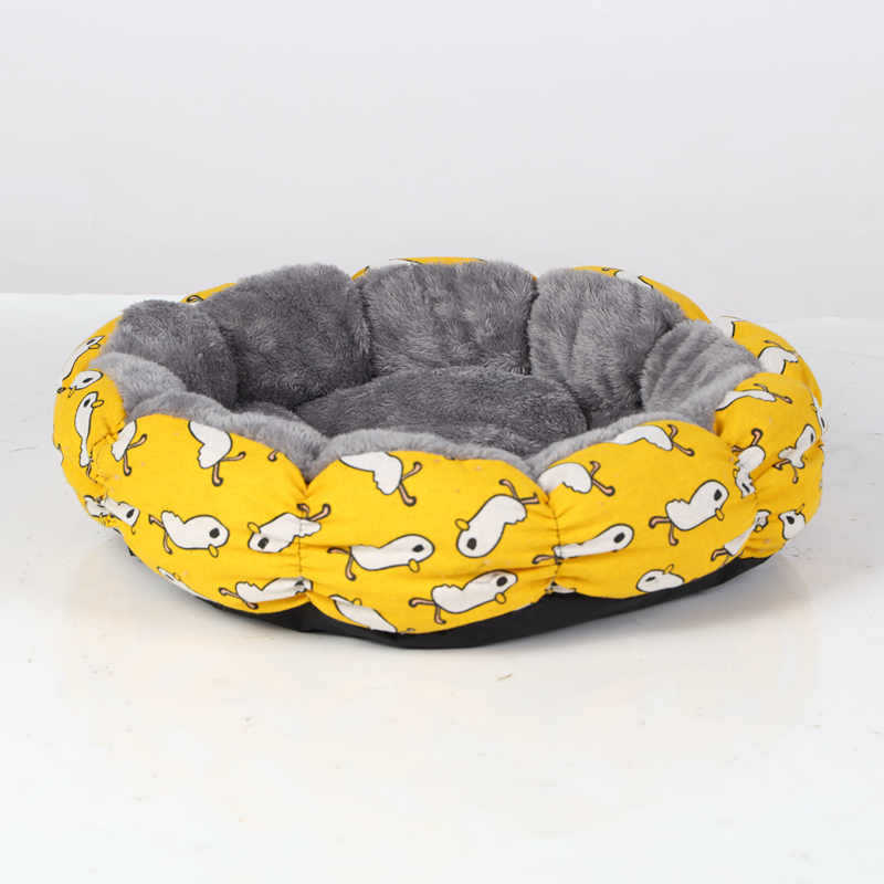 Calming Fluffy Donut Pet Bed for Cats and Dogs