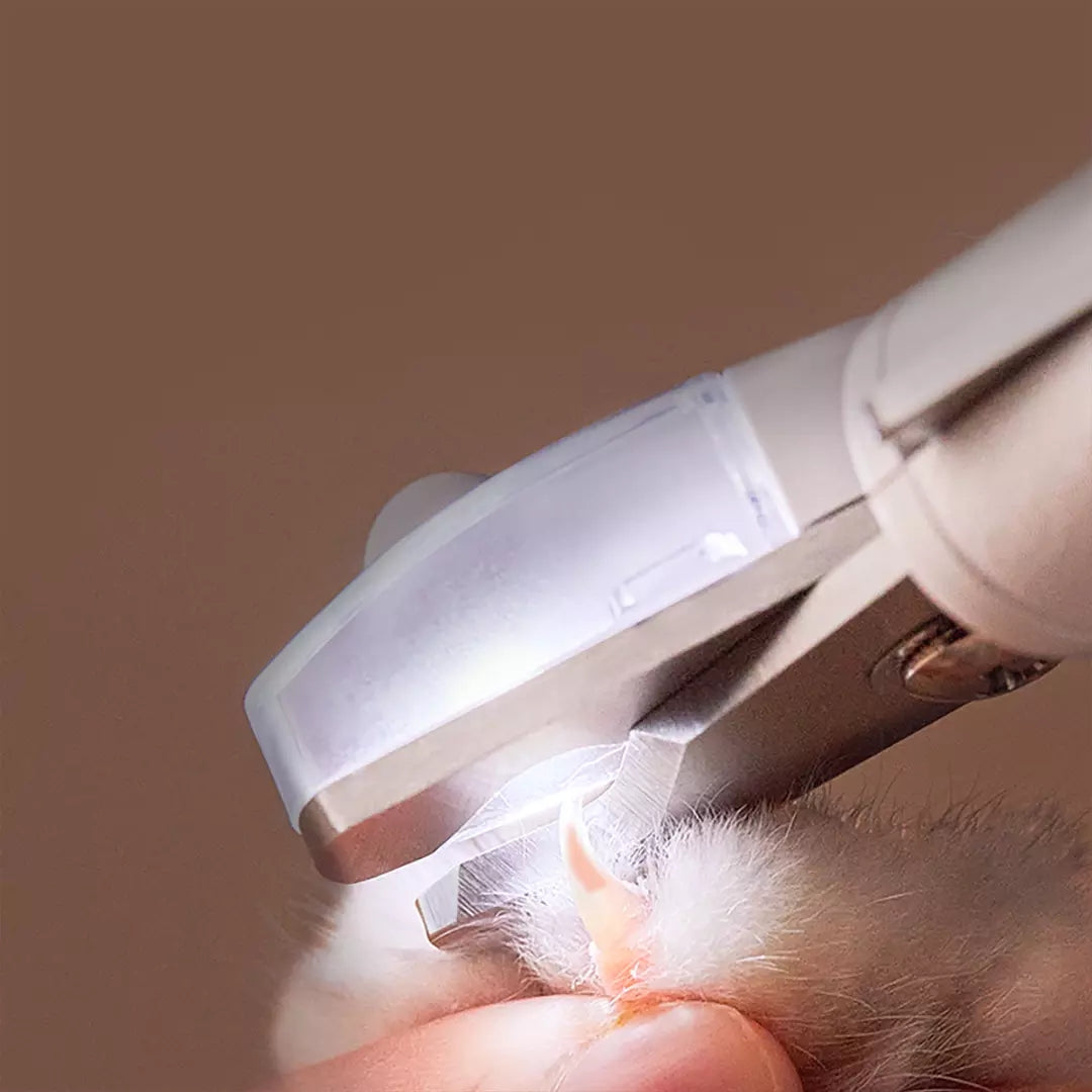 Professional LED Pet Nail Clipper for Dogs and Cats