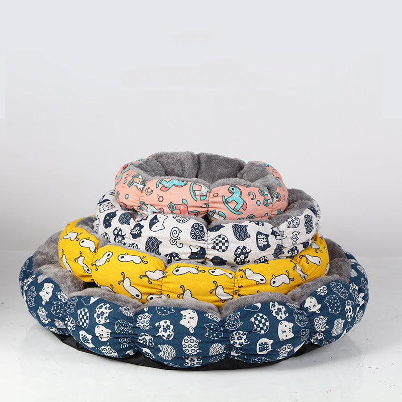 Calming Fluffy Donut Pet Bed for Cats and Dogs