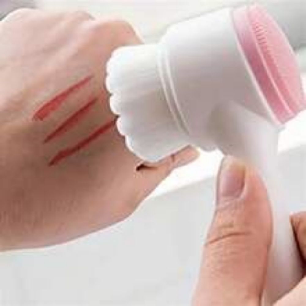 Nylon Pet Paw Brush for Grooming and Massage