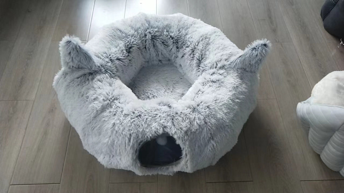 Plush Foldable Cat Tunnel Bed for Winter